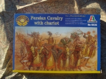 images/productimages/small/Persian Cavalry with Chariot Italeri 1;72 nw.voor.jpg